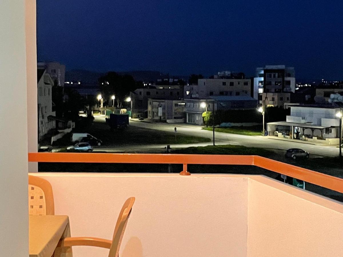 Cyprus Penelope Apartment Larnaca Luaran gambar