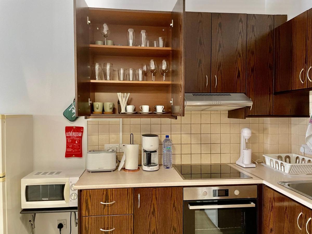 Cyprus Penelope Apartment Larnaca Luaran gambar