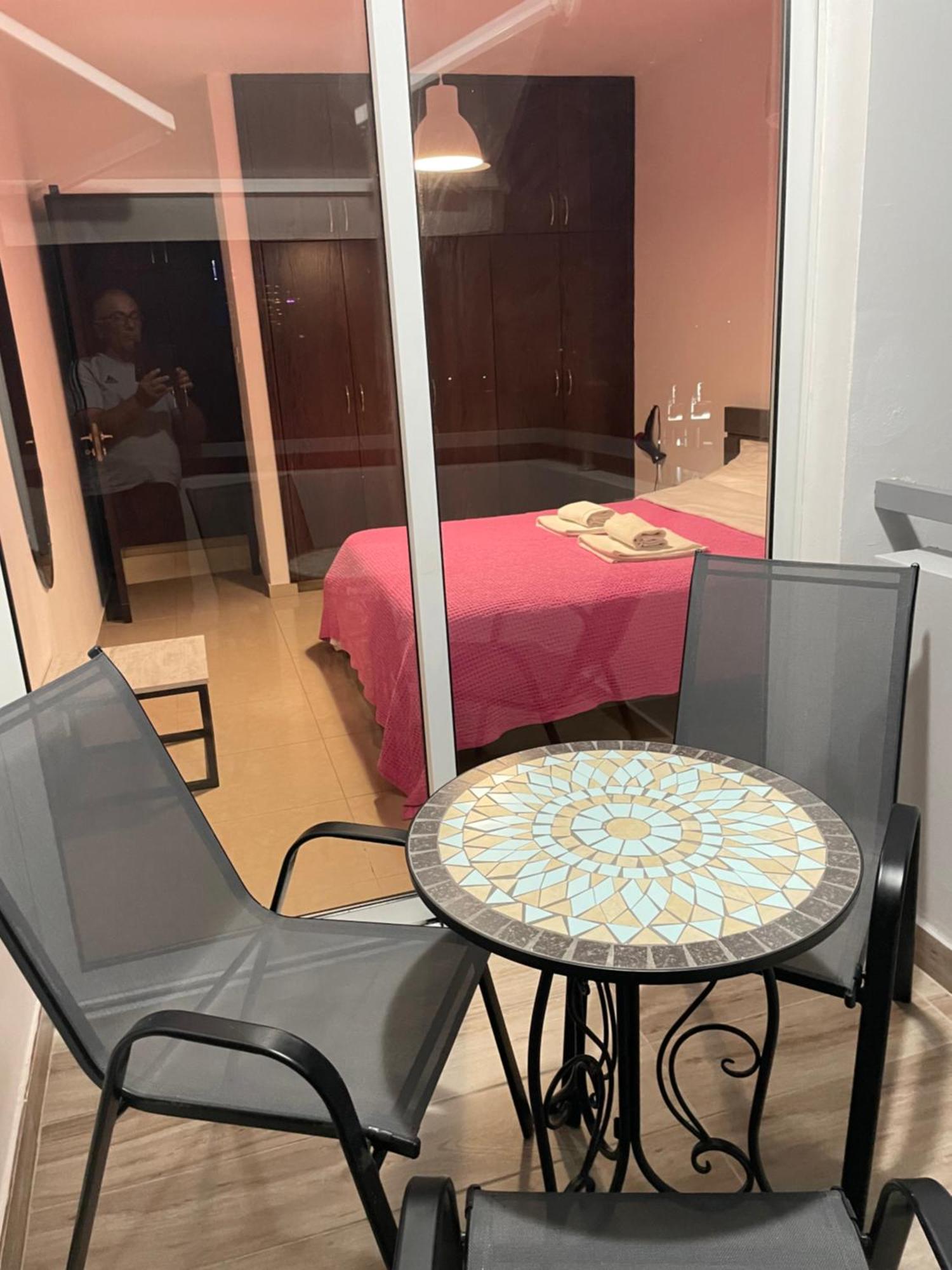 Cyprus Penelope Apartment Larnaca Luaran gambar